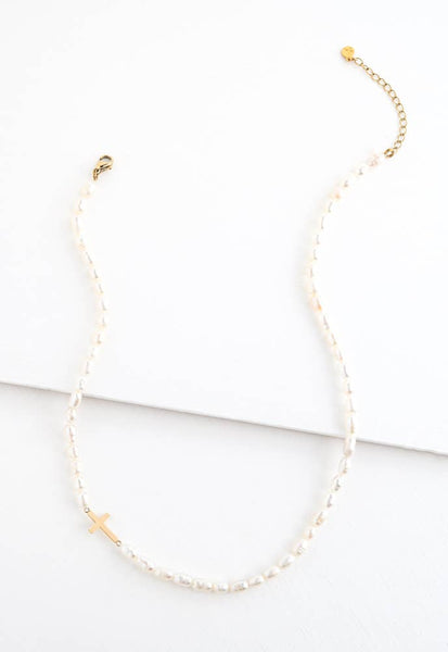 Faithful Pearl Necklace in Gold