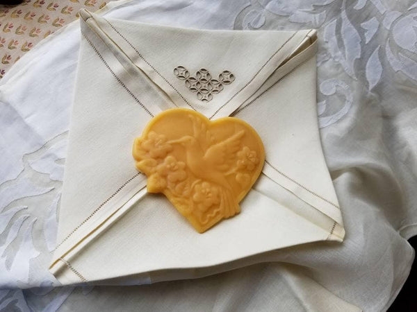 Hummingbird Heart | Beeswax Ornament