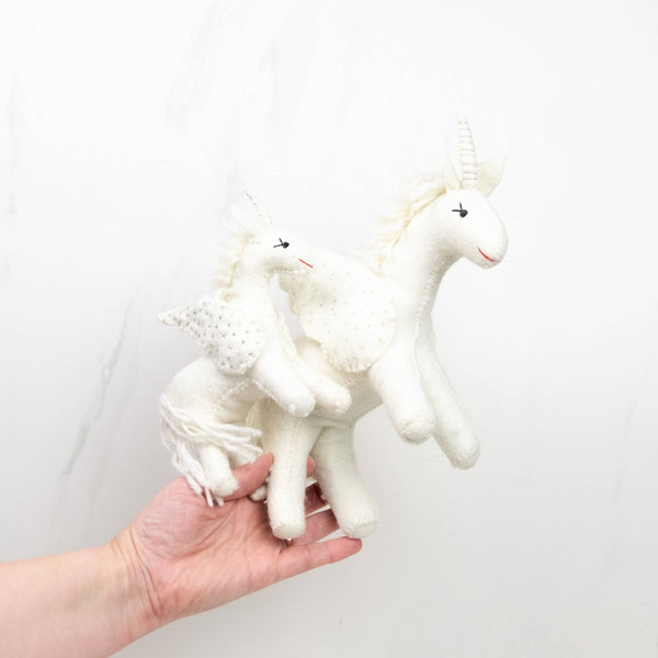 Toys - Unicorn - White - Large