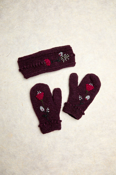 Theres Deep Plum Knit Mittens