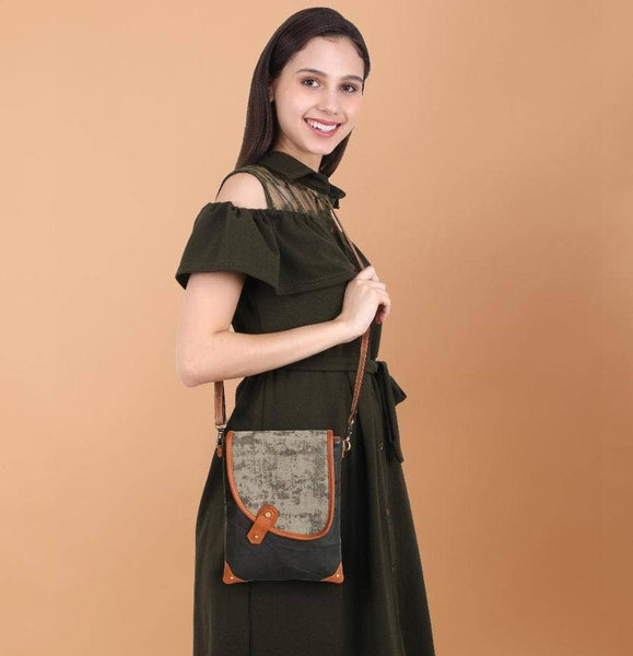 Noho Crossbody Bag w/ Hidden CC Holder - Carbon Grey