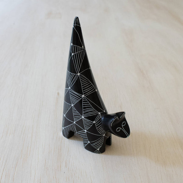 Etched Black Ring Holder Cat