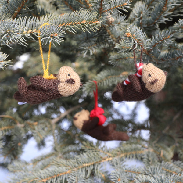 Handmade Knit Otter Holiday Ornament