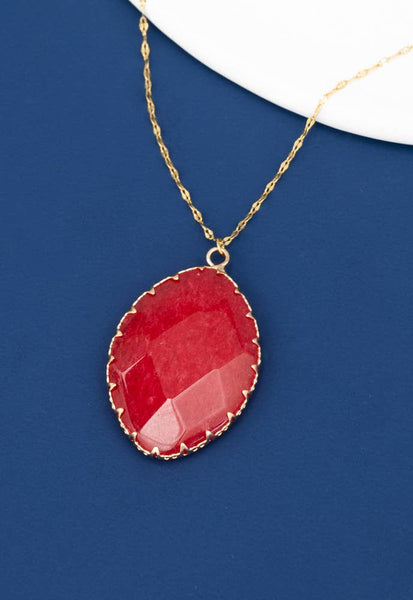 Radiant Light Crystal Necklace in Berry