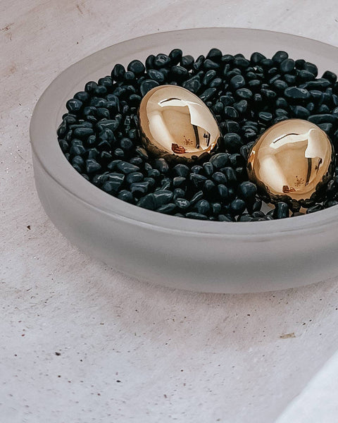 Estafane Oval Statement Stud Earrings