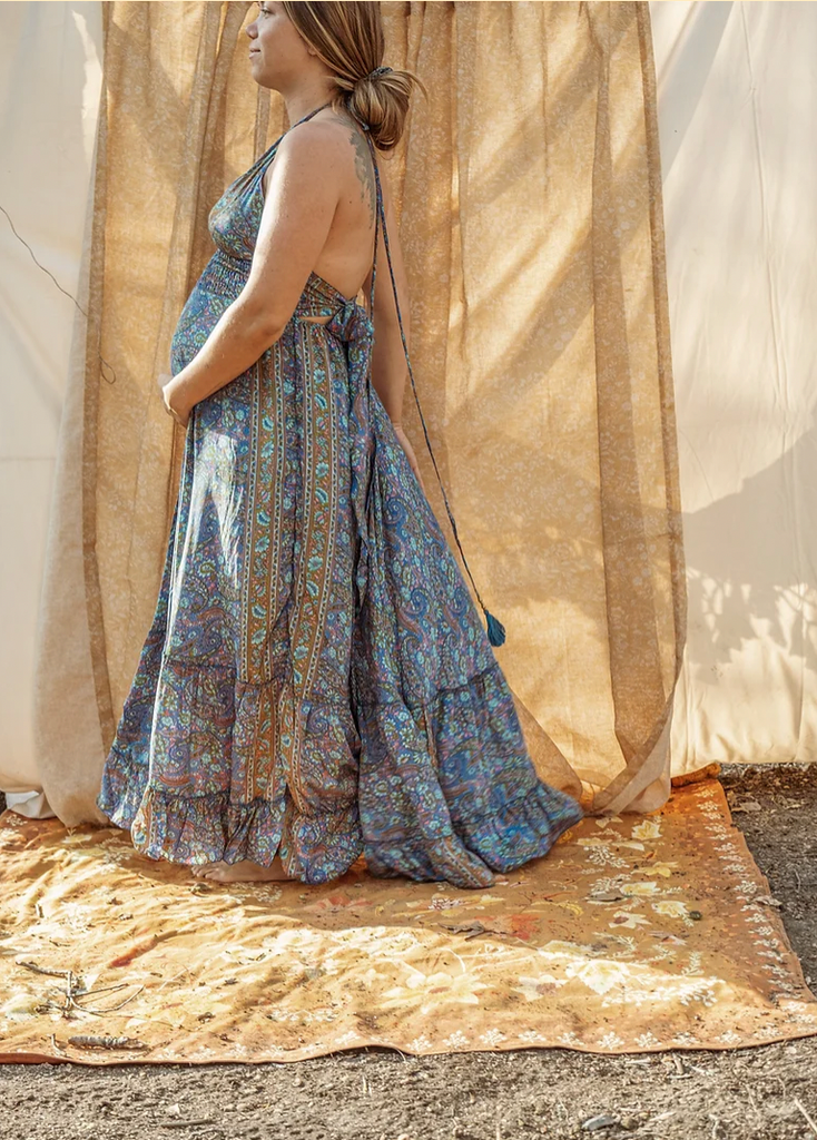 Hippie Boho Maxi Silk Dress, Bohemian Long Back Bow Dress Creative Women of the World Hippie Boho Maxi Silk Dress, Bohemian Long Back Bow Dress Creative Women of the World