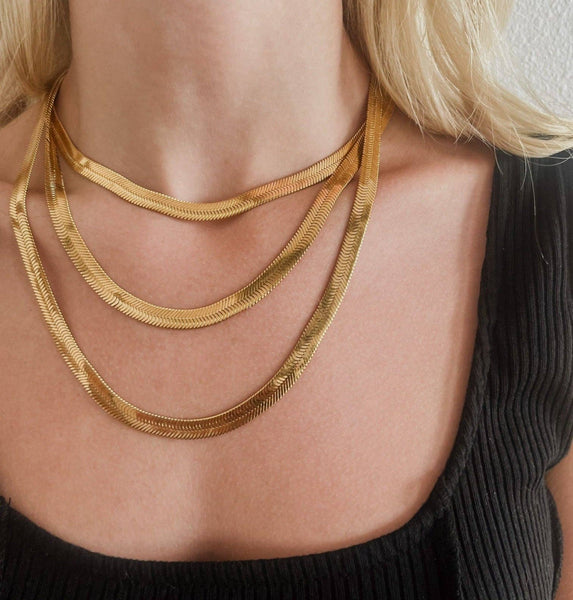 Mia Herringbone Necklace