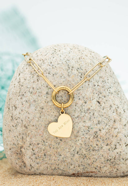 Heart of Mary Necklace Gold