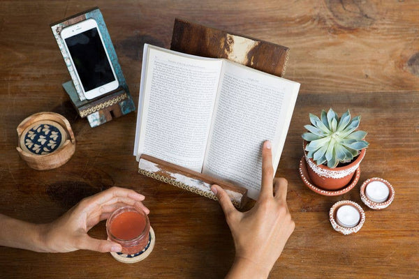 Puri Beach Book Stand Tablet Holder,Reclaimed wood,assorted