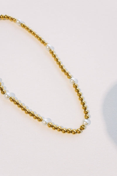 Opulent Pearl Beaded Necklace