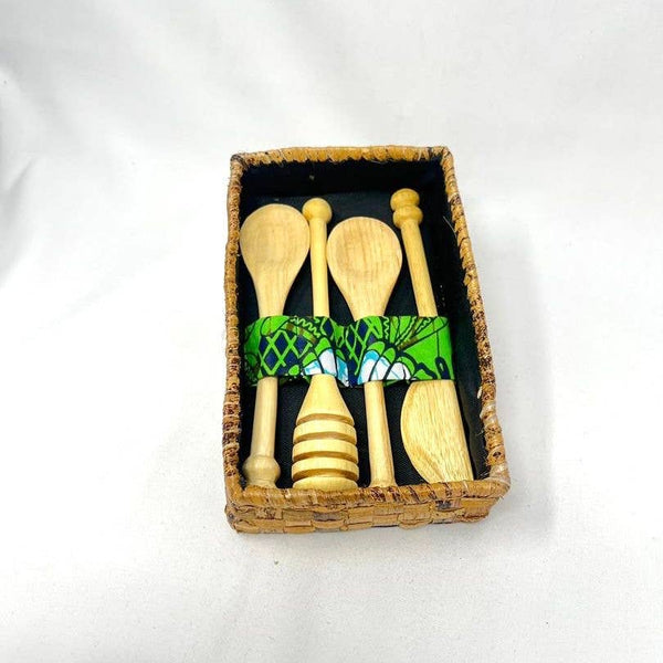 Charcuterie Set in a Banana Leaf Box