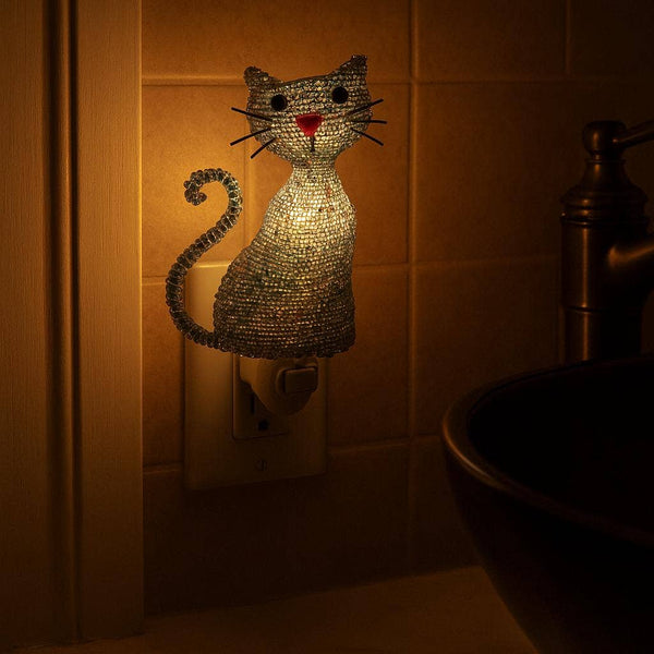 Night Light, Cat