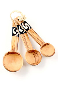 Set of Three Measuring Spoons with Bone