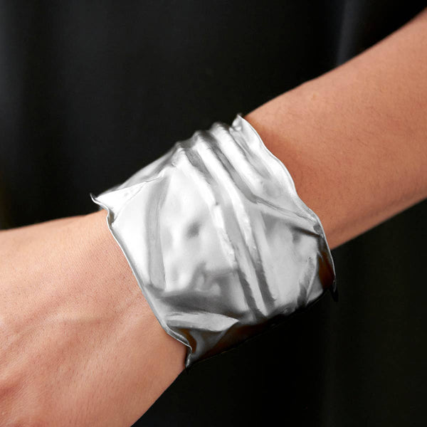 Crinkled Cuff (Silver)