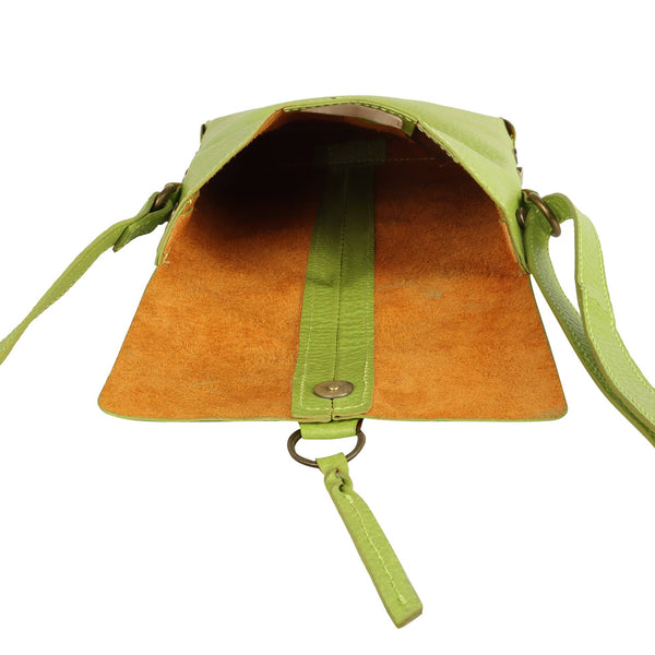 Jane Long crossbody w/ top flap & tassel - Lime Green