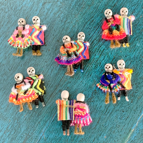 Skeleton Cholita Pin, Peru