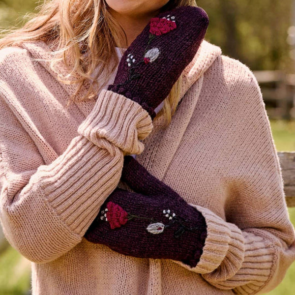 Theres Deep Plum Knit Mittens