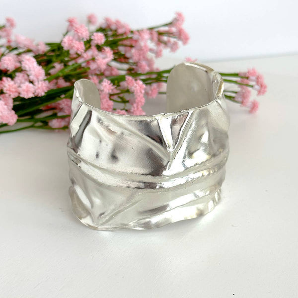 Crinkled Cuff (Silver)