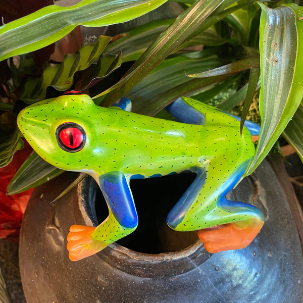 Soapstone Frog, Red Eyed Tree Frog, 6"