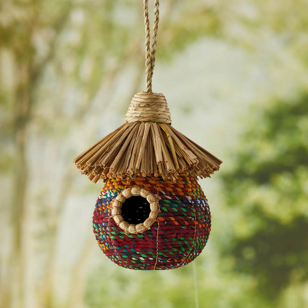 Aribo Thatched Roof Birdhouse