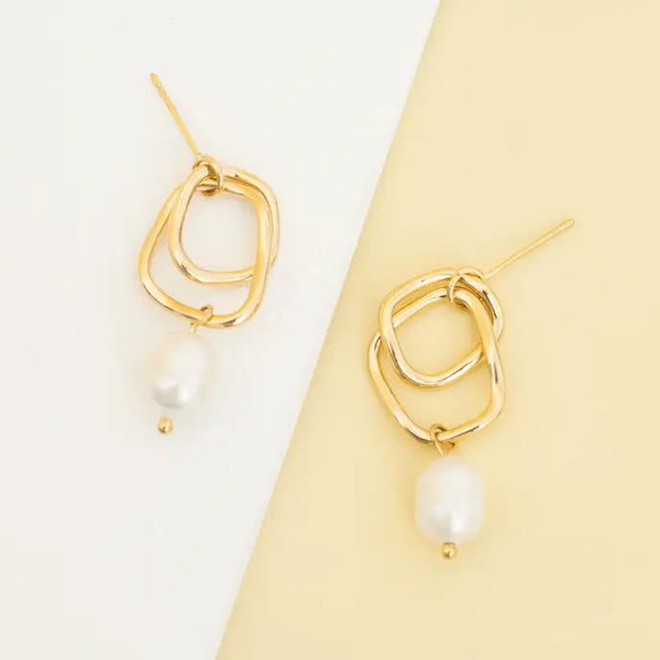 Everlasting Pearl Earrings