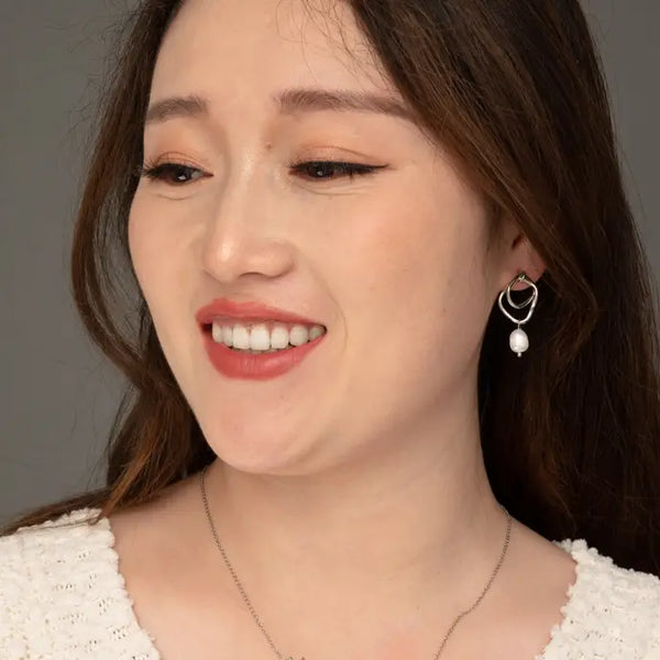 Everlasting Pearl Earrings